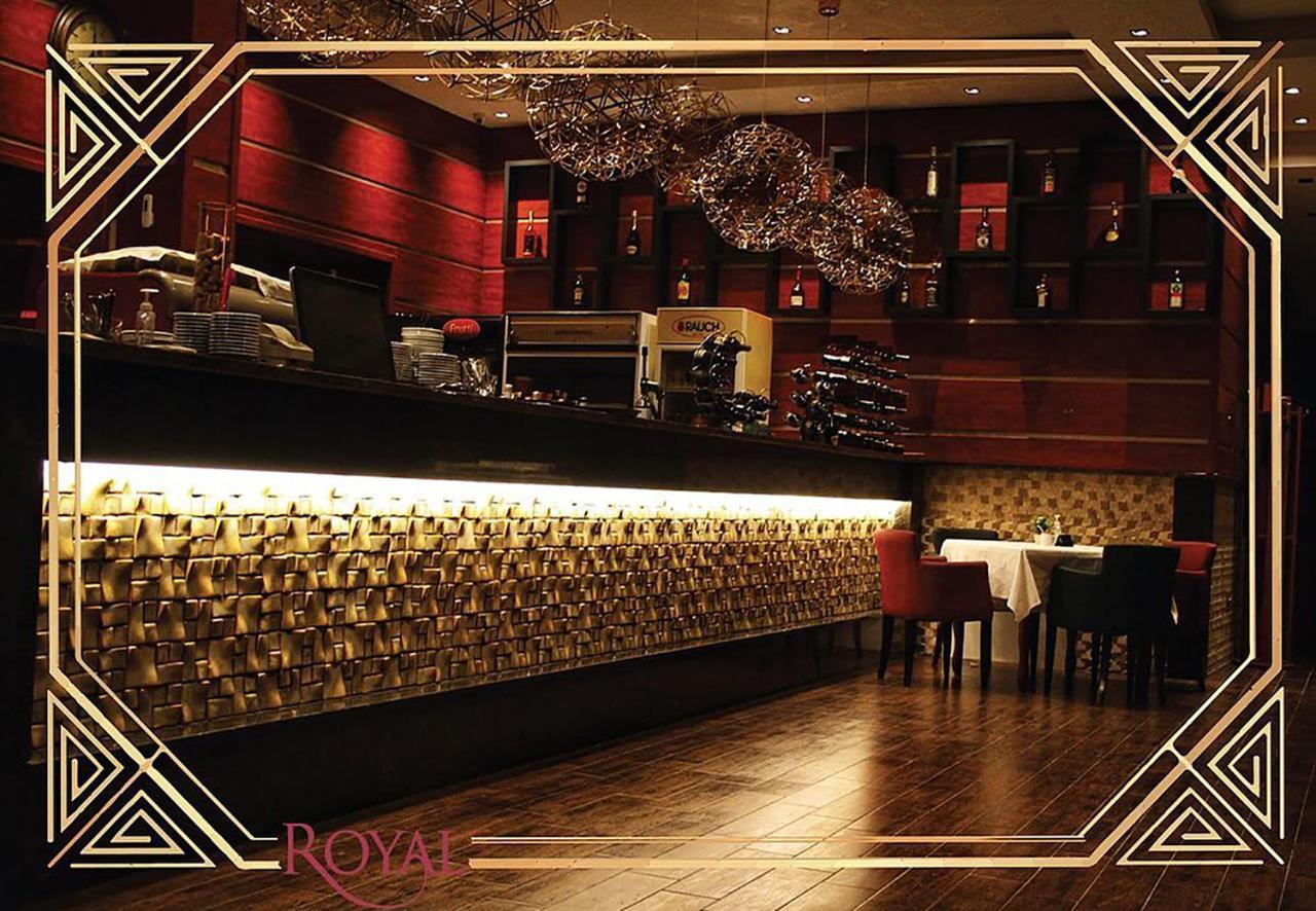 Hotel Royal プリシュティナ エクステリア 写真